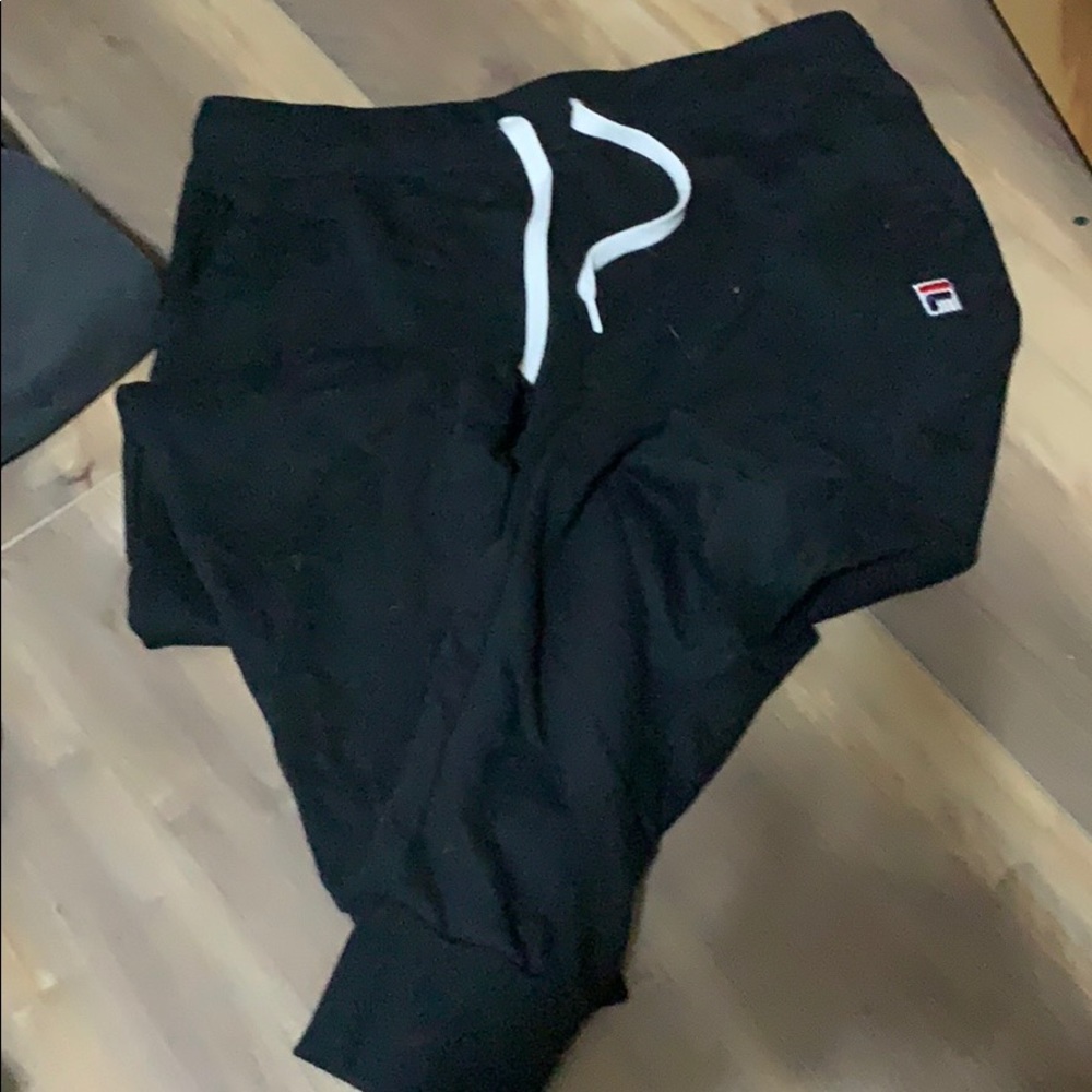 Black sweatpants-Fila